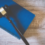 Three Signs That It’s Time to Lawyer Up