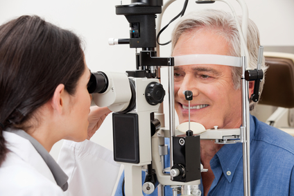 ophthalmologist-or-optometrist-for-eye-care