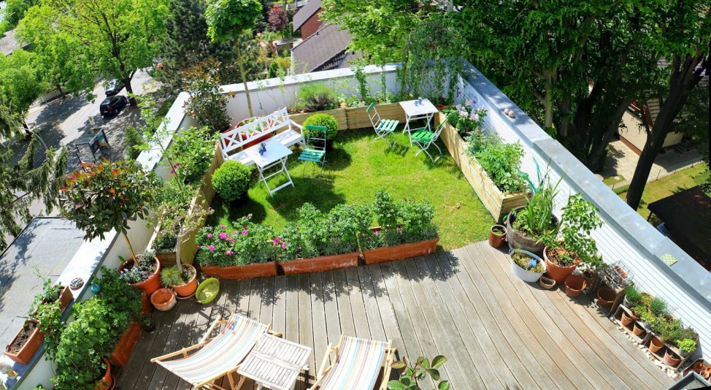 5 Steps To Create An Eco-Friendly Rooftop Garden